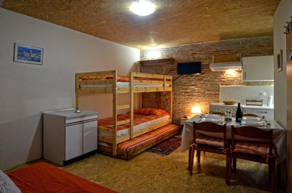 Studio Apartment La Maison De Catherine Rovinj Eksteriør billede