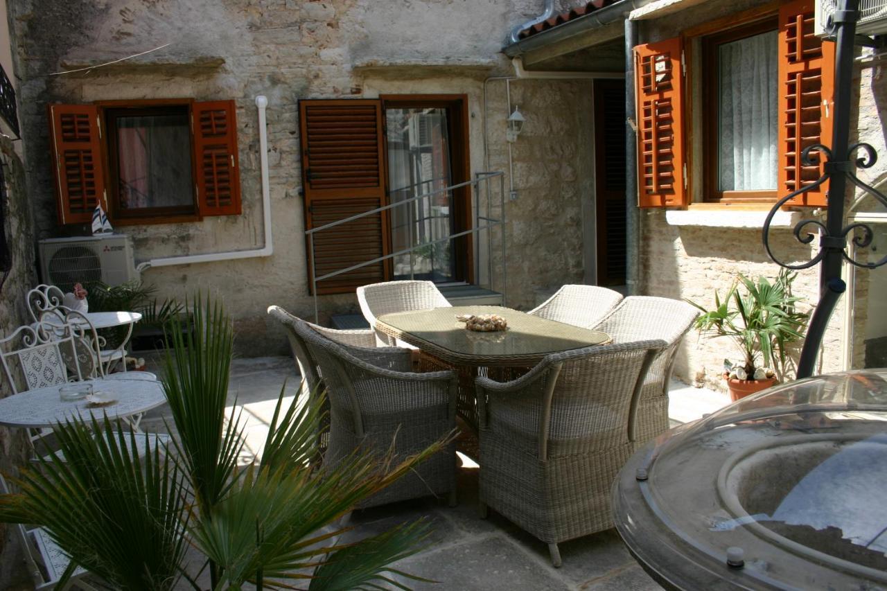 Studio Apartment La Maison De Catherine Rovinj Eksteriør billede